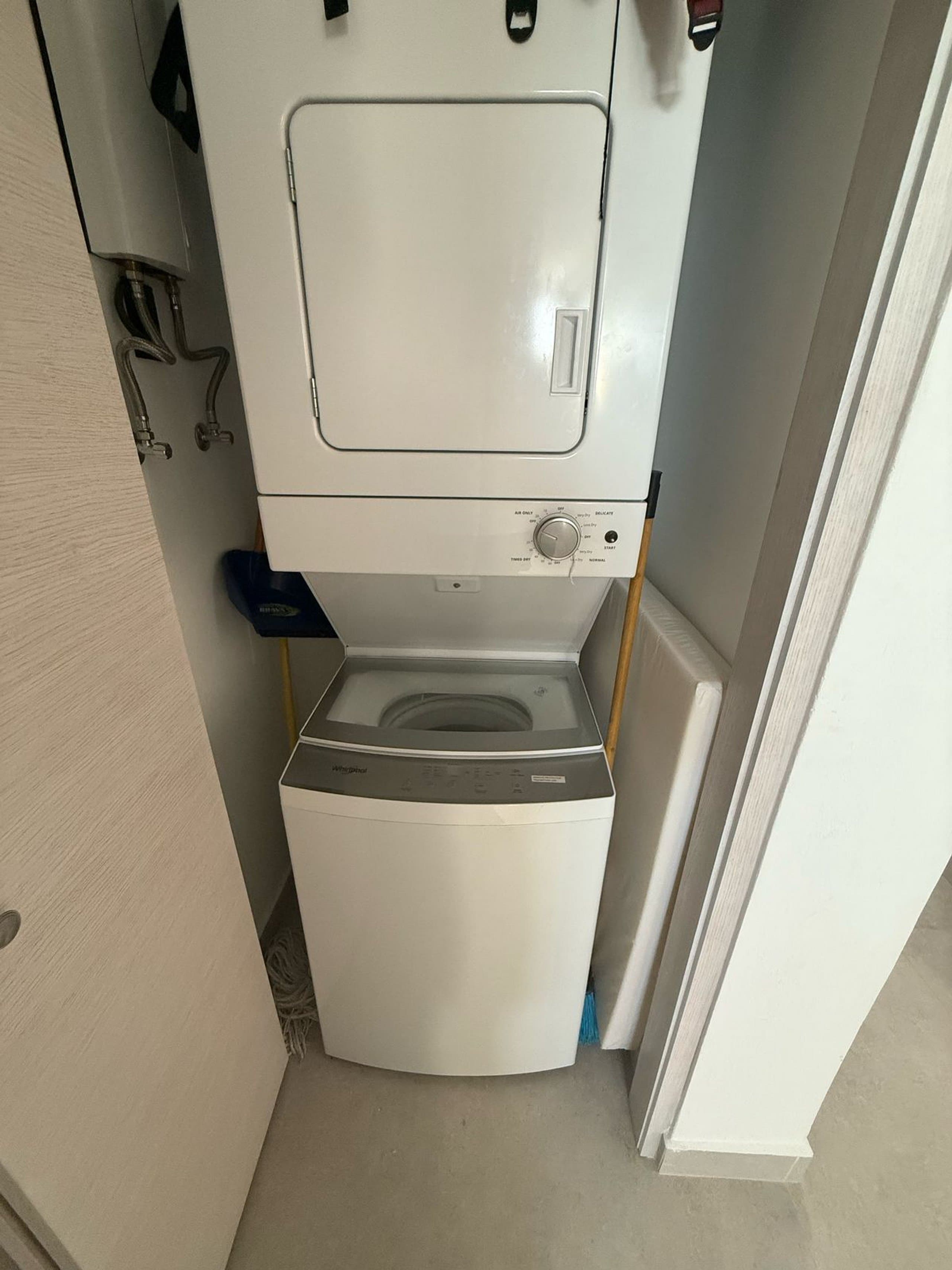 Estrella Dominicus N302 Ac/wifi . — 2